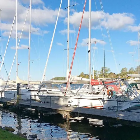 24 Person In Hasselberg 度假居 *